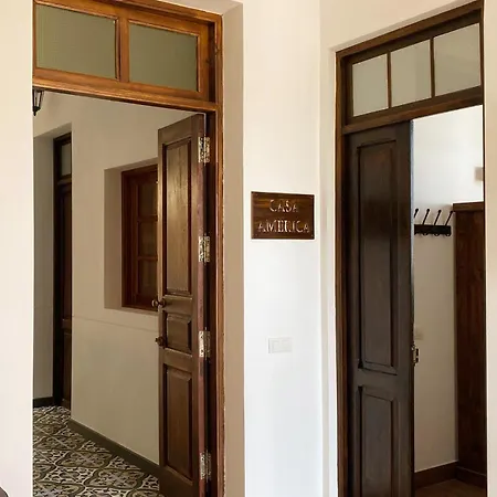 Casa America Holiday home *