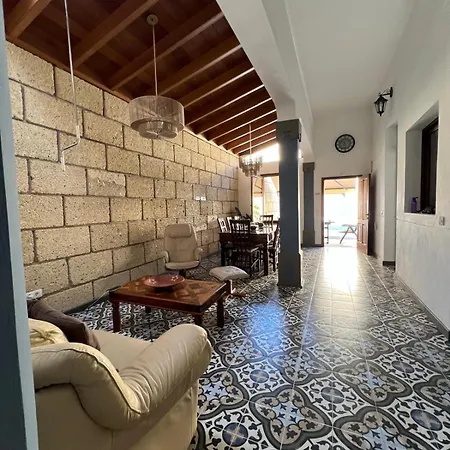 Casa America Holiday home *