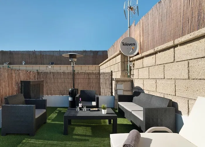 Dom wakacyjny Casa America- Private Heated Pool- Sun & Solarium Experience Fasnia