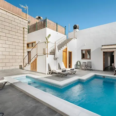 Casa America- Private Heated Pool- Sun & Solarium Experience Σπίτι διακοπών