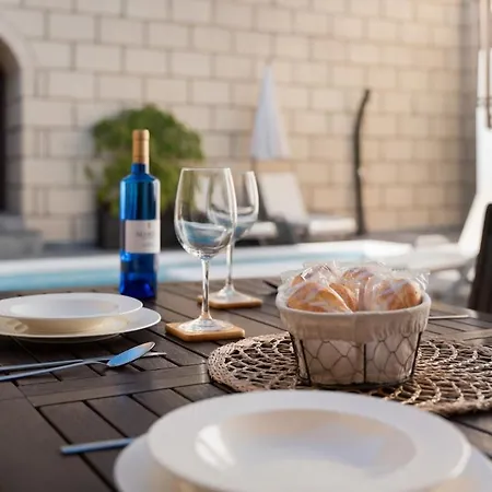 Casa America- Private Heated Pool- Sun & Solarium Experience * Fasnia